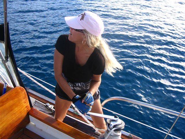 TREAZZURE: Danielle winding in the Jib