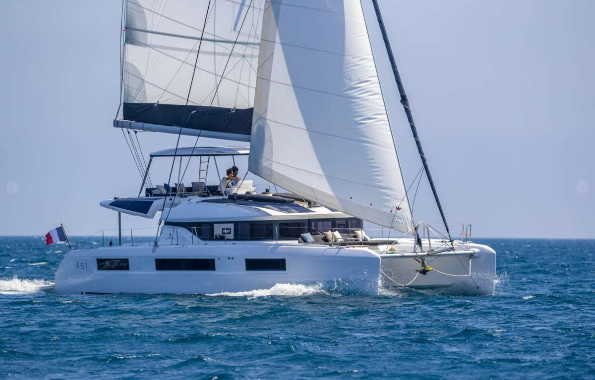 ADAGIO Charter Yacht