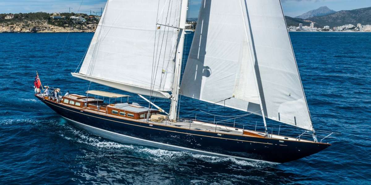 ATALANTE Charter Yacht