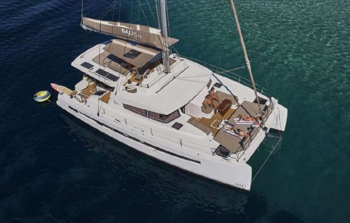 ANDIAMO Charter Yacht