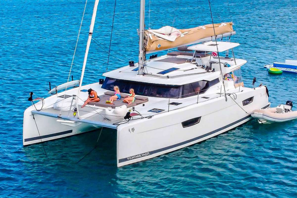 BLACK TORTUGA Charter Yacht