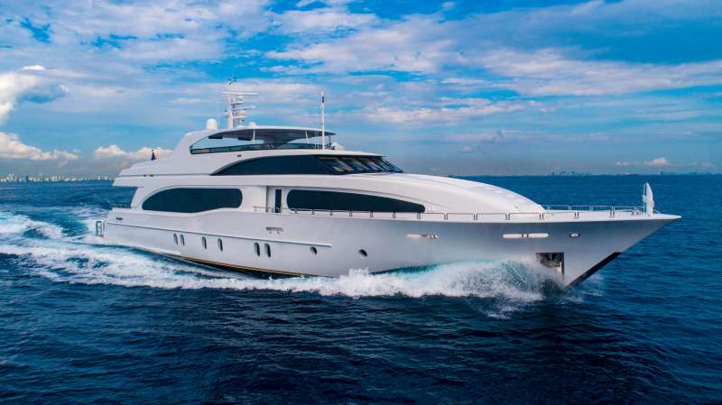 DREAM Charter Yacht