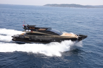 CLAREMONT Charter Yacht