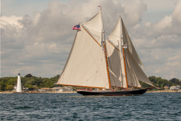 COLUMBIA Charter Yacht