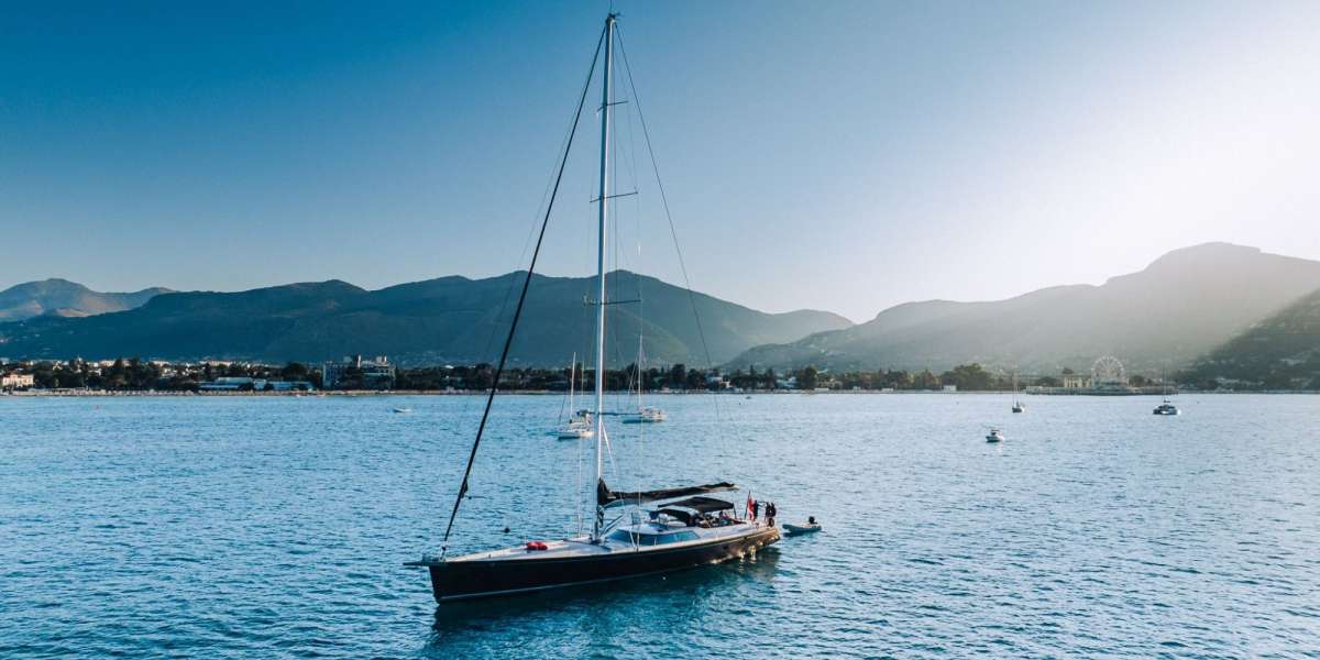 FREE AT LAST Charter Yacht