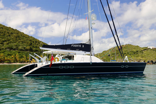 FUERTE 3 Charter Yacht