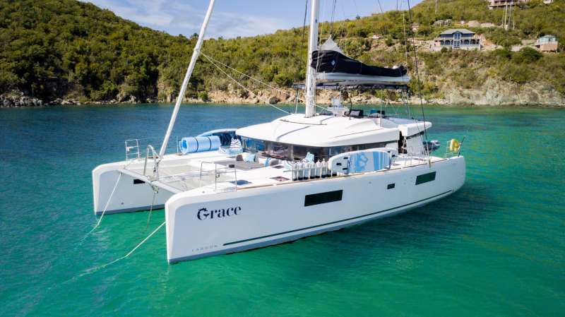GRACE LAGOON 52 Charter Yacht