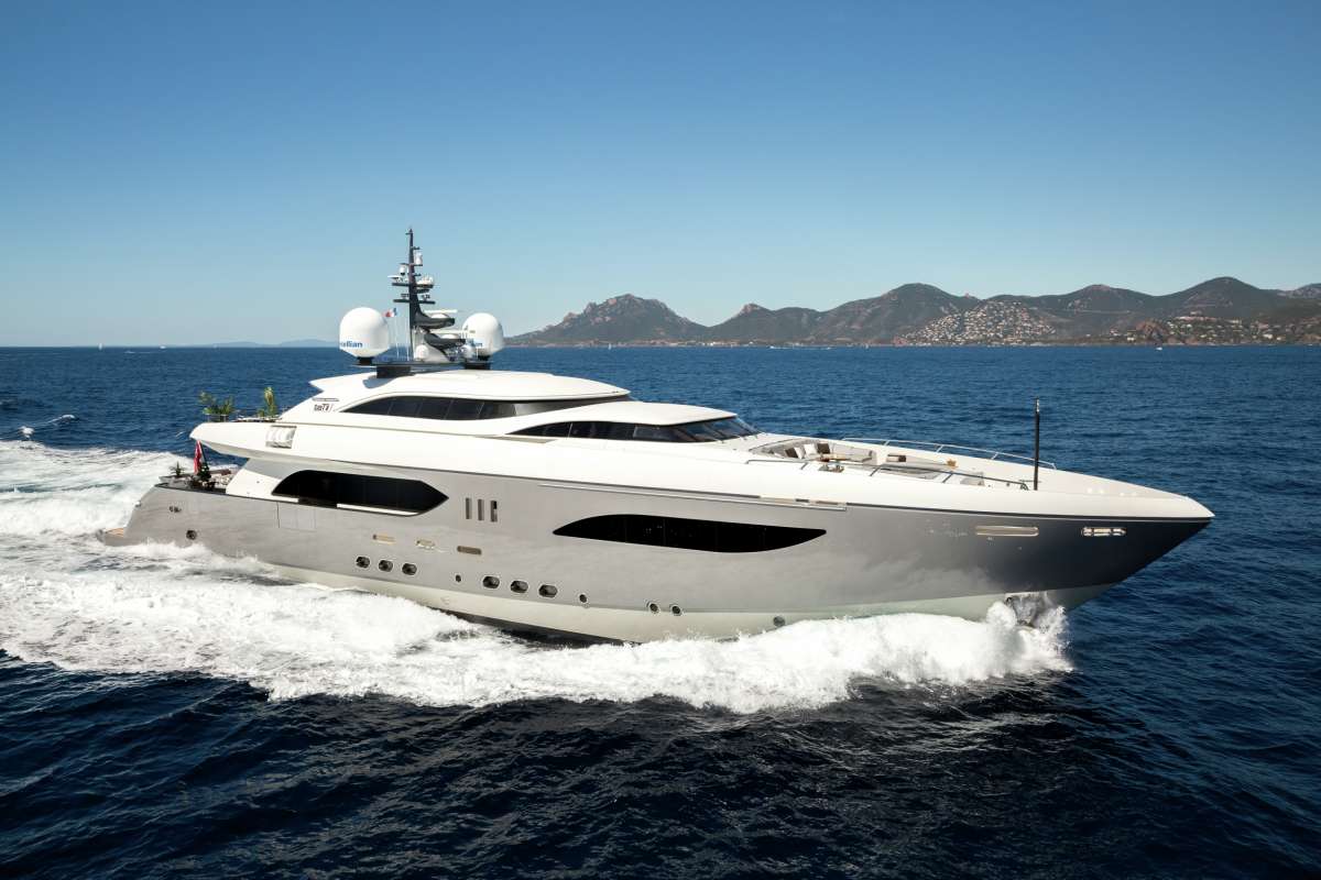 GEMS II Charter Yacht
