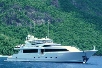 LADY SHARON GALE Charter Yacht