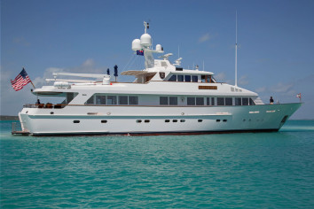 LADY VICTORIA Charter Yacht