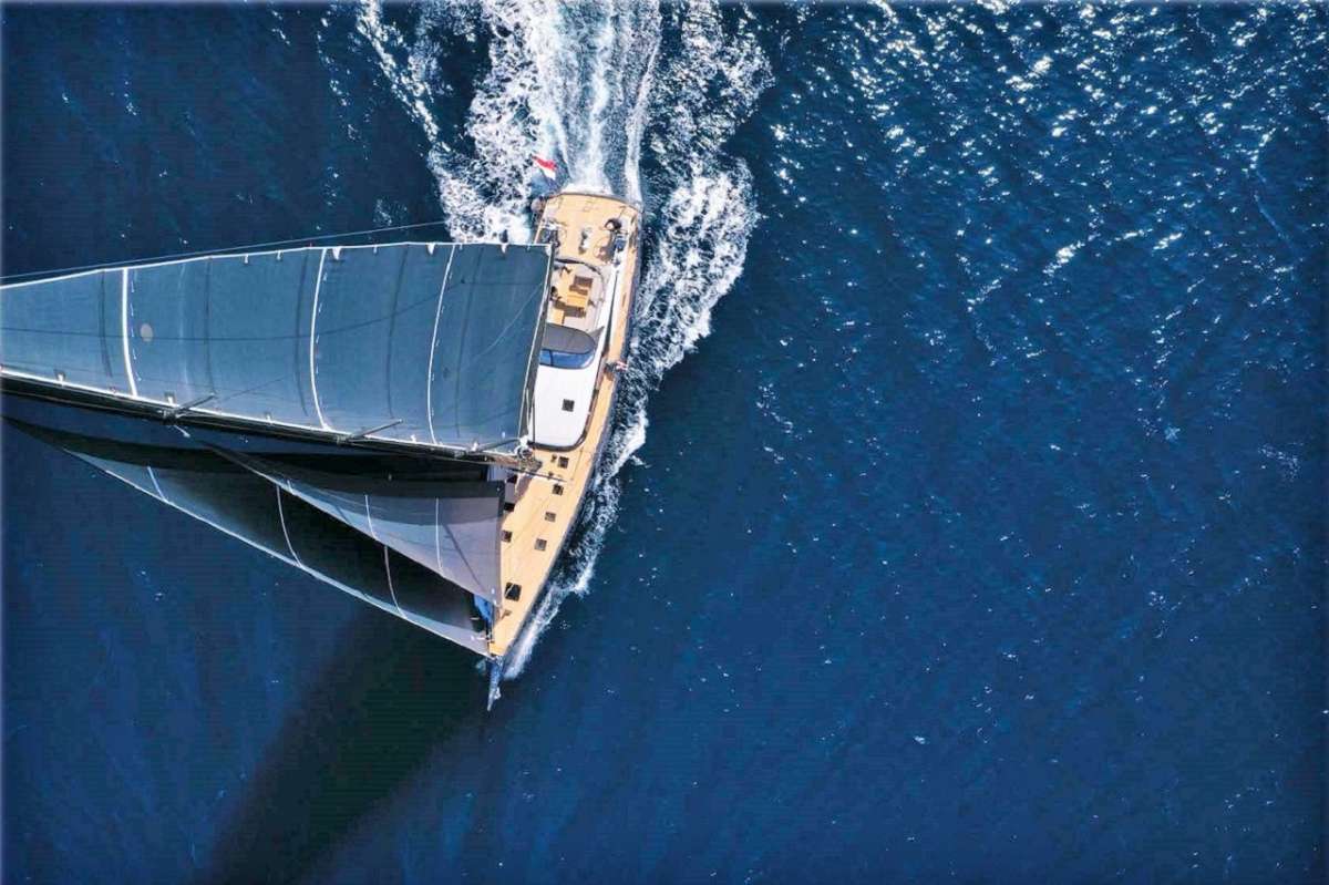 MAOYA Charter Yacht