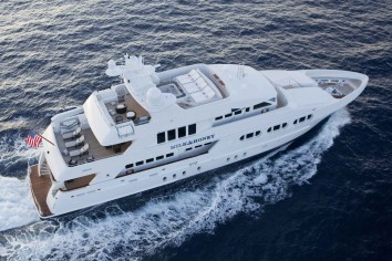 MILK & HONEY Charter Yacht
