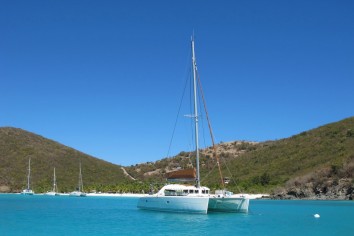 MIMBAW Charter Yacht