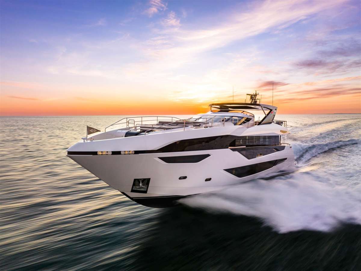 MY SCORPION Charter Yacht
