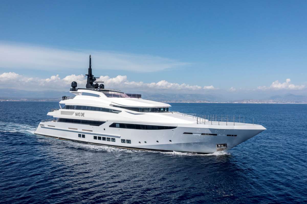 NAVIS ONE Charter Yacht