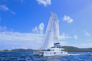 NENNE Charter Yacht