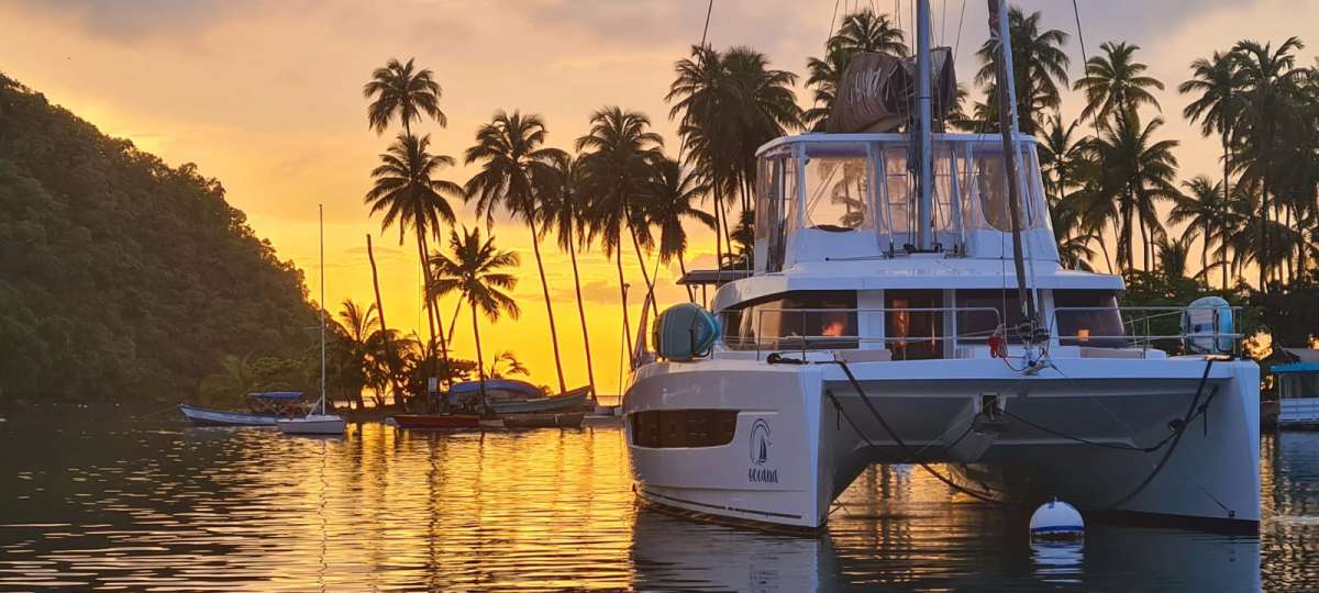 OCEANA 48 Charter Yacht