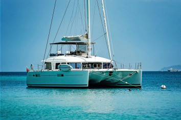 PLAYTIME Charter Yacht
