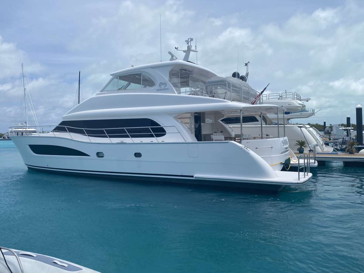 SALUS Charter Yacht