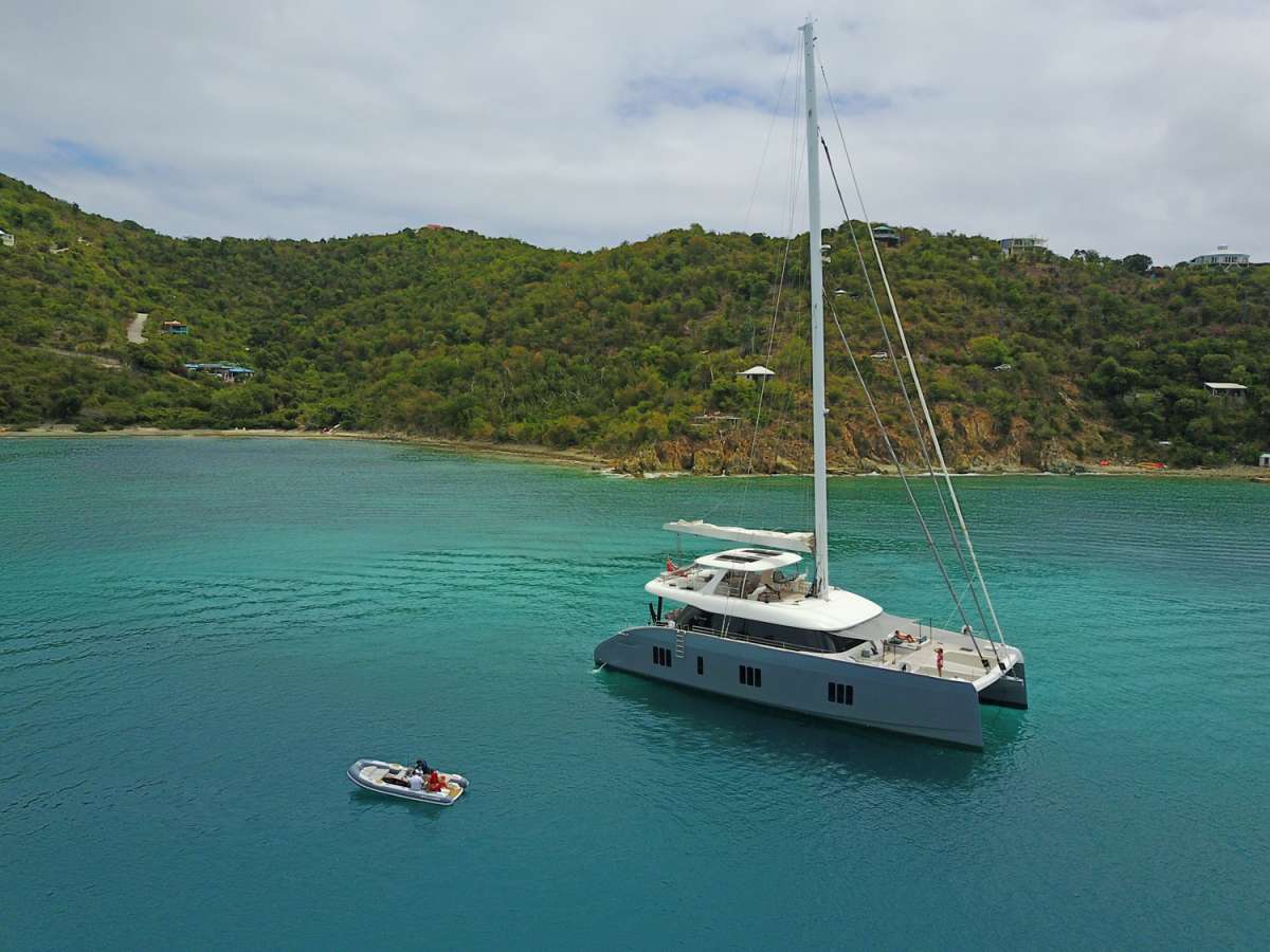 SEACLUSION Charter Yacht