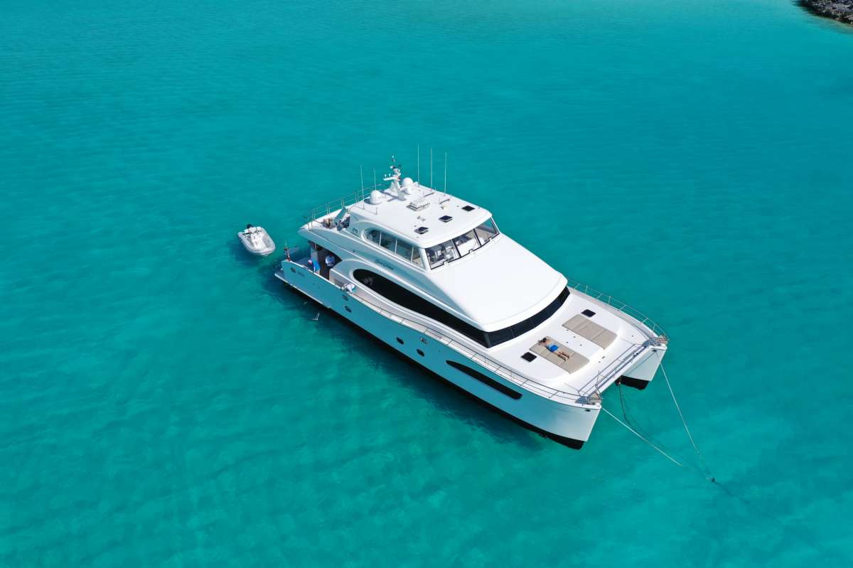 SEAGLASS 74 Charter Yacht