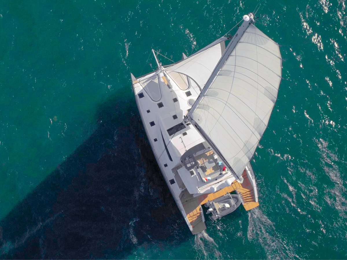 SEGUNDO VIENTO Charter Yacht