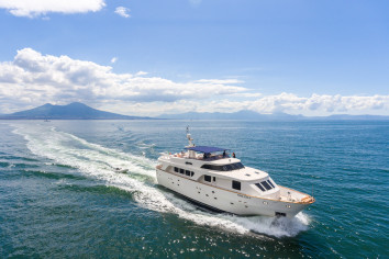 SHANGRA Charter Yacht
