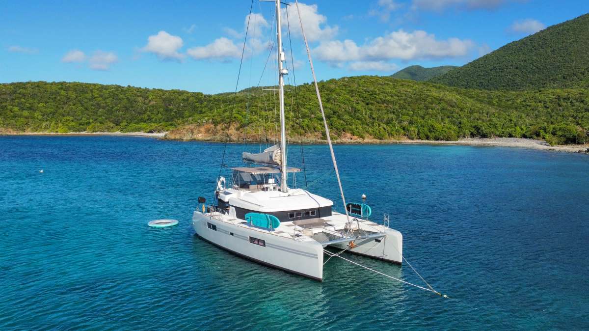 SHANGRI LA  Charter Yacht