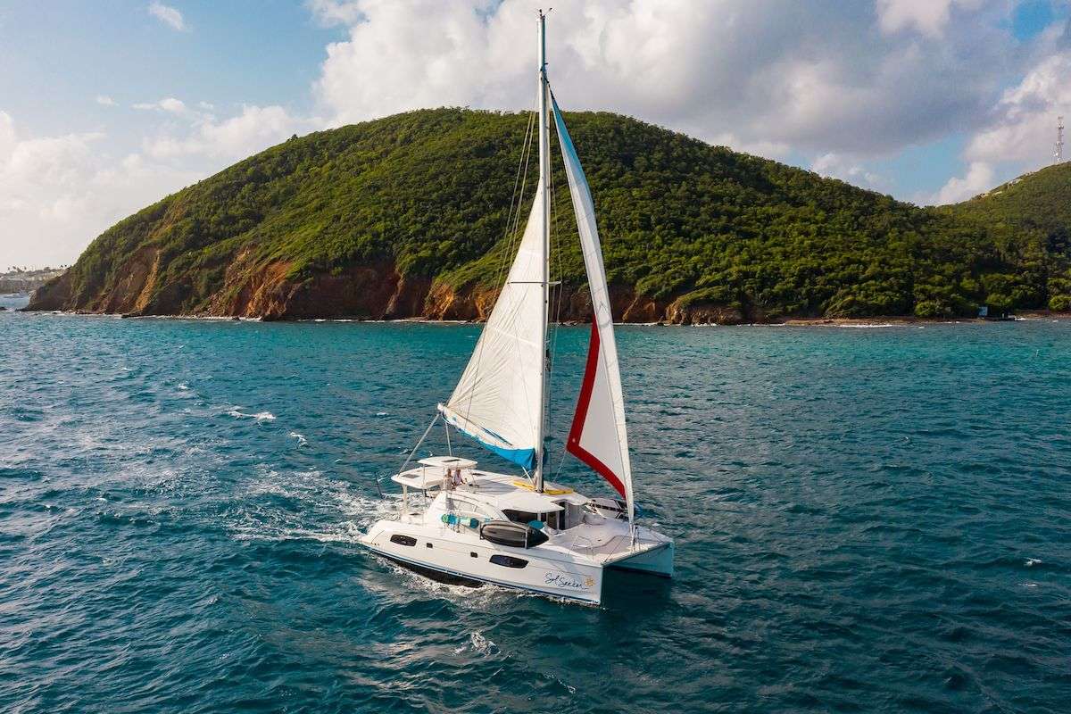 SOL SEEKER Charter Yacht