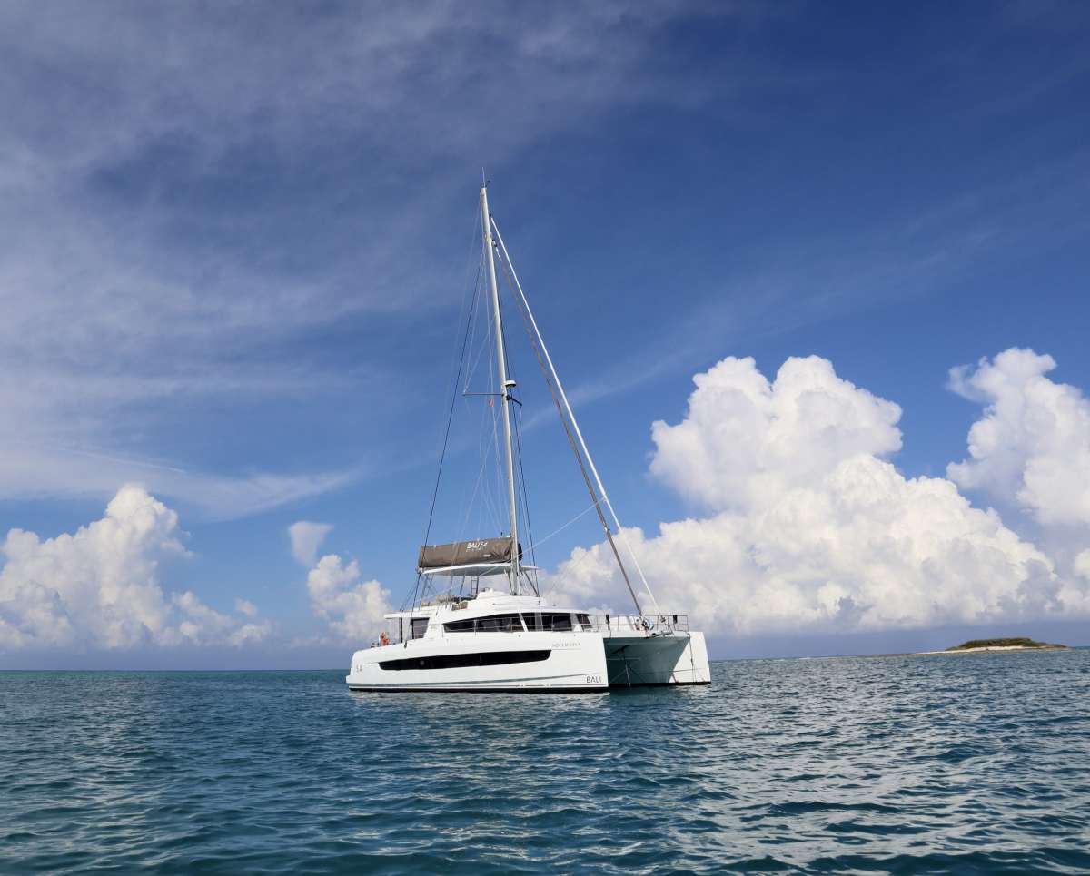 SOUL MATES Charter Yacht