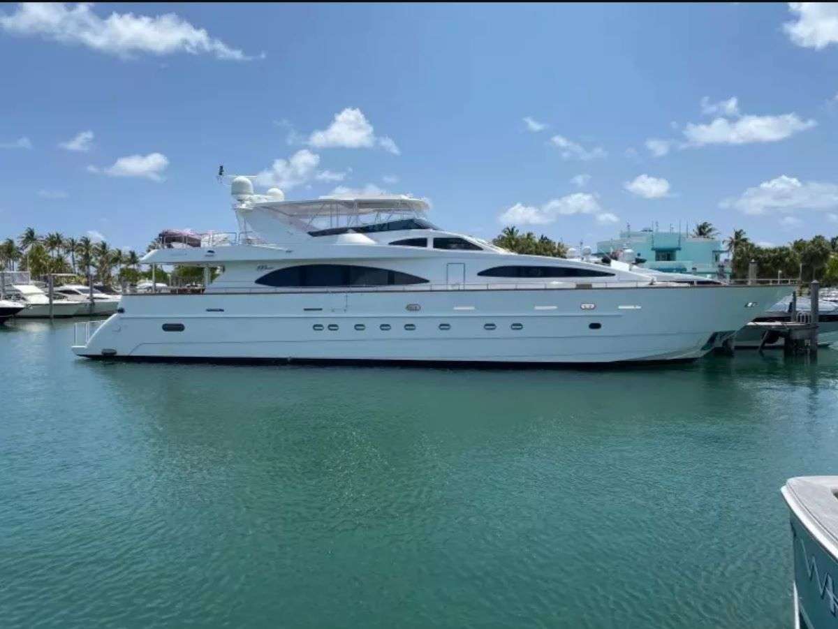 STEELING TIME Charter Yacht