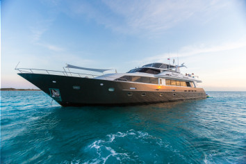 UNBRIDLED Charter Yacht