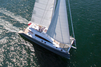 WINDQUEST Charter Yacht