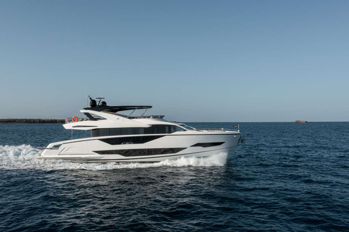 WYLDECREST Charter Yacht
